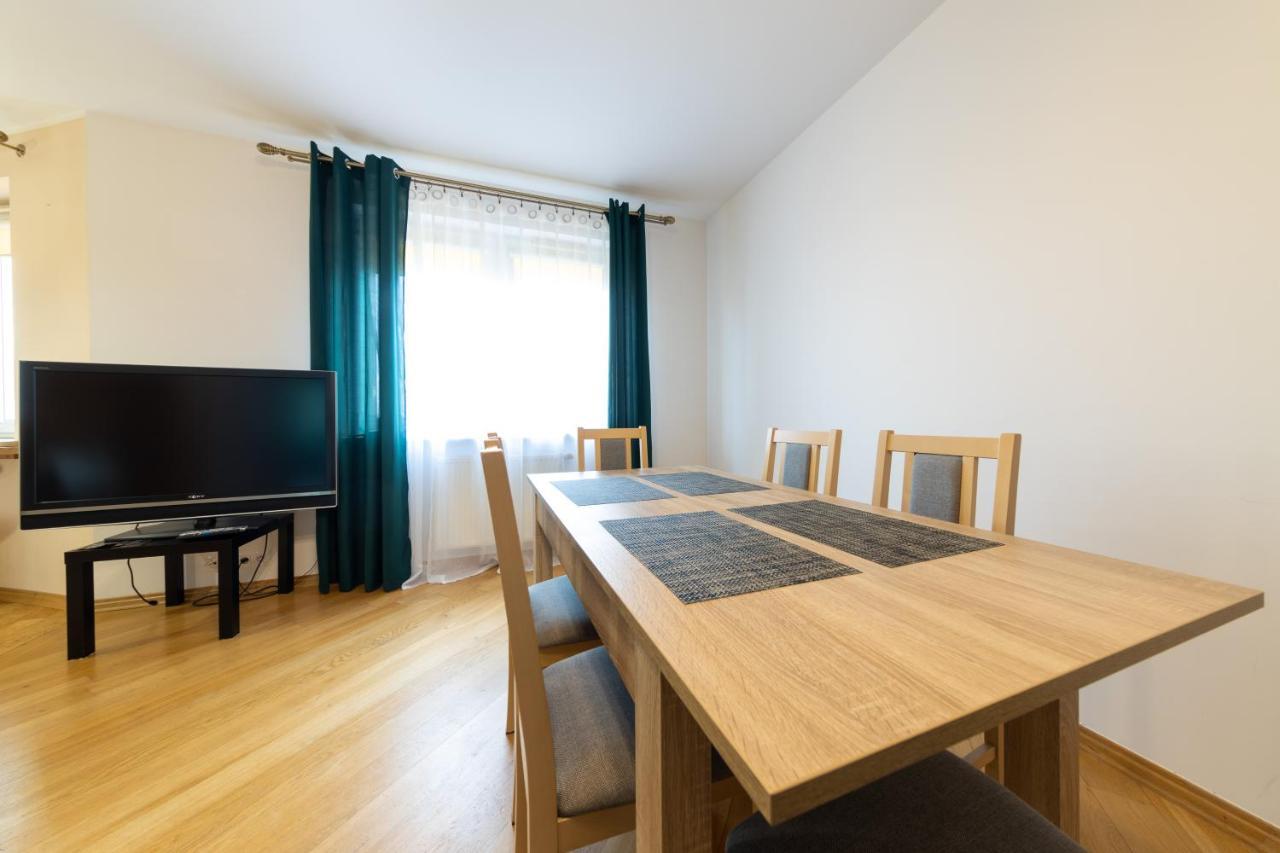 Z 3 Sypialniami Apartment *